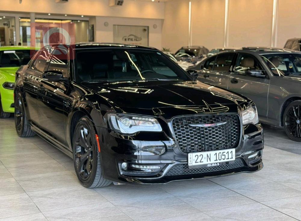 كرايسلر 300